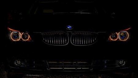 BMW m5 e60 в темноте