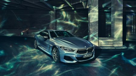 BMW 8 2018