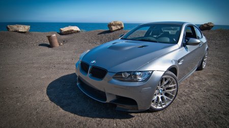 BMW купе море
