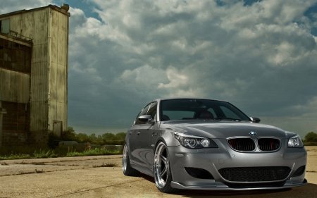 BMW m5 e60