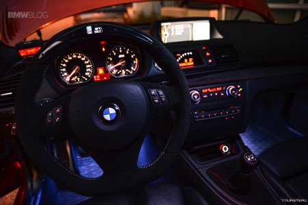 БМВ е90 салон ночью