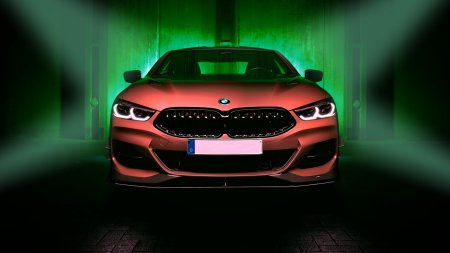 BMW С подсветкой на обои