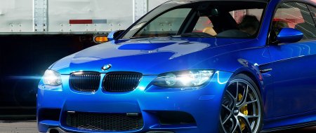 BMW m3 e92 неоновый