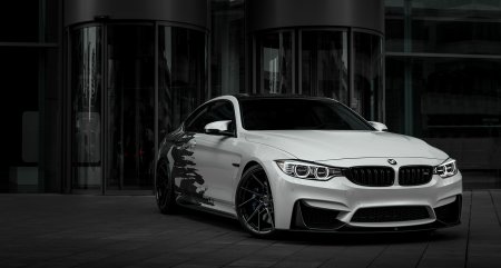 BMW m4 f82 m Performance