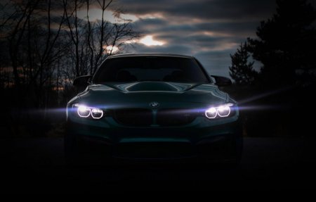 BMW m4 Headlight 4k