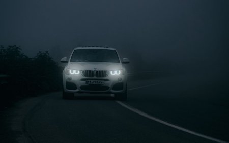 Обои на телефон BMW