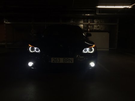 BMW m5 e60 ангельские глазки