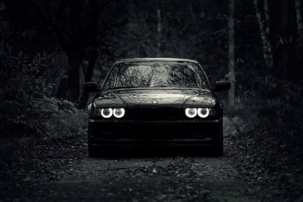 БМВ е34 на аву