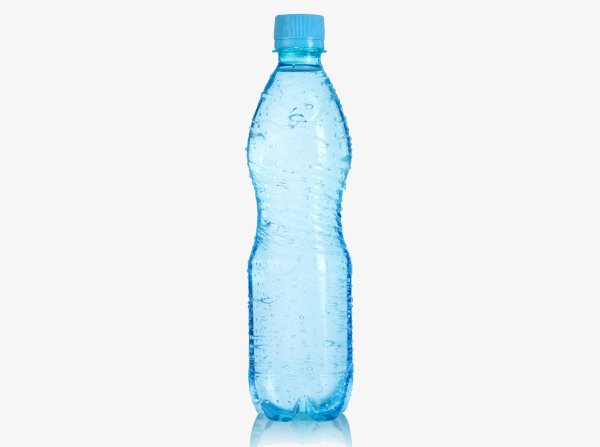 Минеральная вода в бутылках