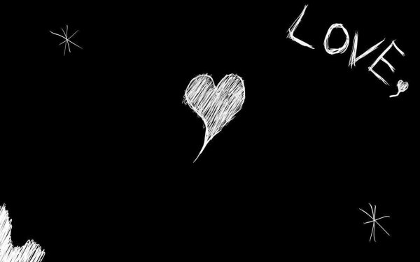 Love на черном фоне