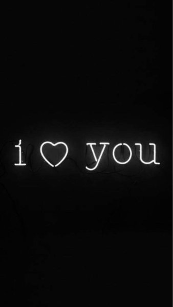 Надписи на черном фоне