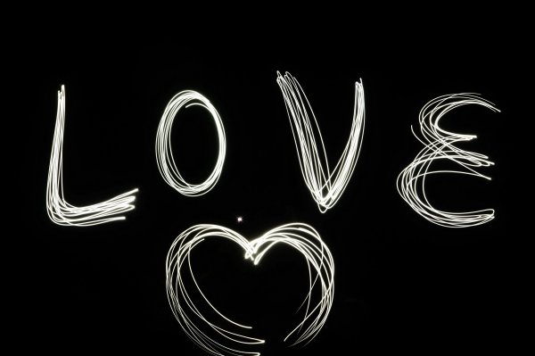 Любовь на черном фоне