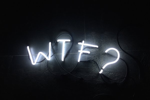 Чргые Неоновые надписи