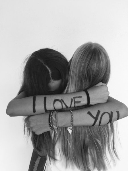 Любовь к подруге