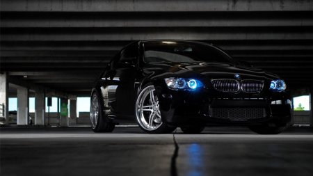 BMW m3 в темноте