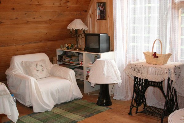 Интерьер комнаты в деревне