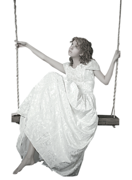 Девушка на качелях на прозрачном фоне