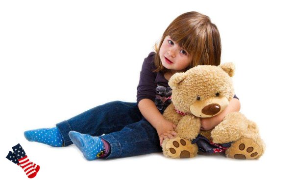 Девочка с мишкой