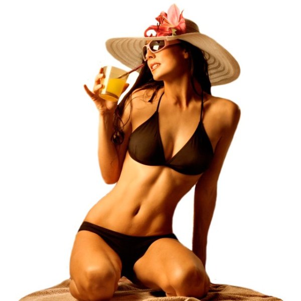 Загорелая девушка на прозрачном фоне