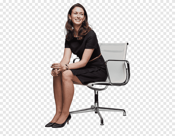 Человек сидит на стуле