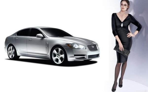 Девушка с машиной на белом фоне