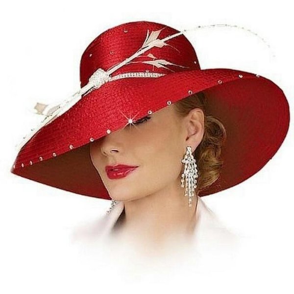 Женщина в шляпке