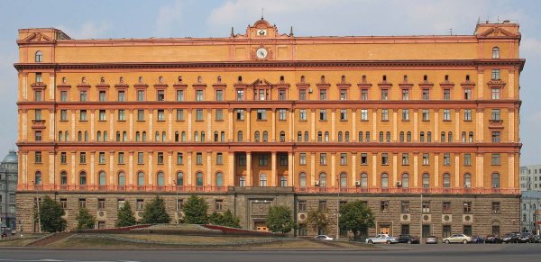 Здание органов госбезопасности на Лубянке