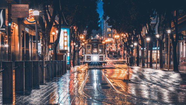 Ночной город дождь