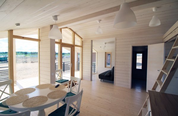 ДУБЛЬДОМ каштан 77 внутри