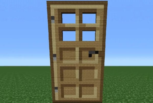 Дверь из майна