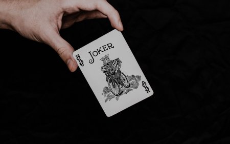 Джокер карта обои