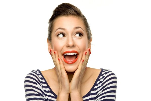 Удивленная женщина