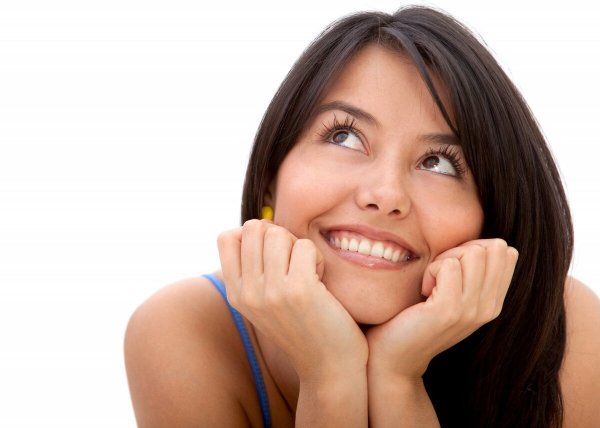 Довольная девушка