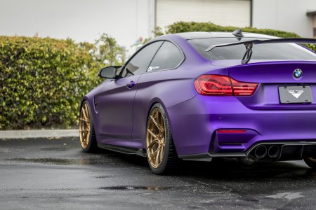 BMW f82 m4 Matte Purple