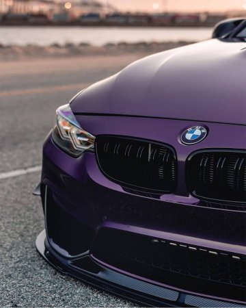 BMW m4 Violet