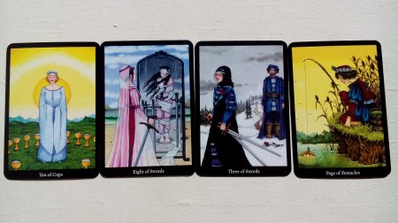 Anna k Tarot галерея