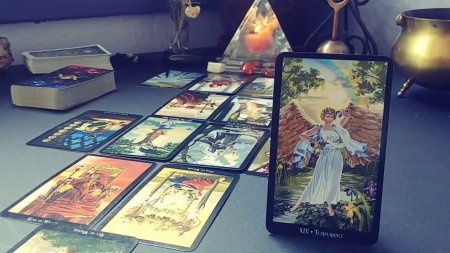 Колоды Таро Фабио Ливерани маг
