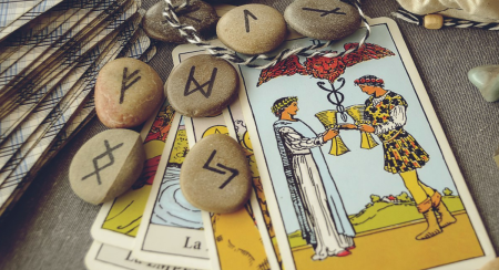 Руны Таро 2021