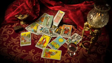 Карты "Таро"