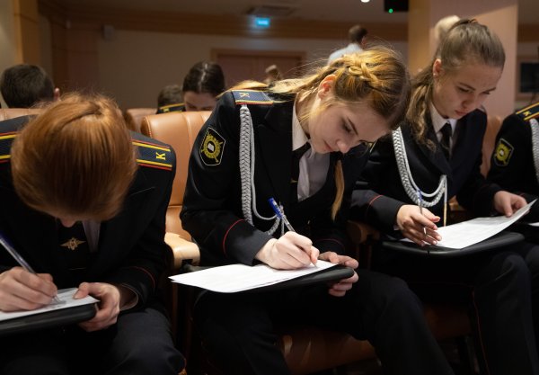 Курсаныколледжа полиции