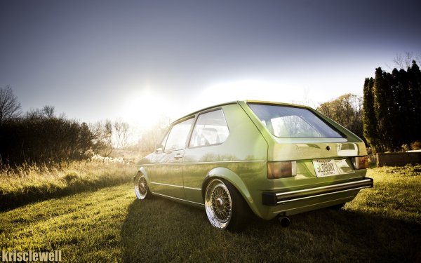 Volkswagen Golf mk1 stance