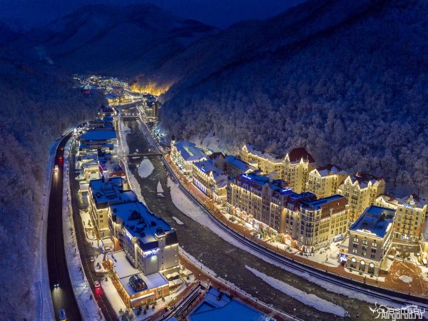 Адлер красная Поляна роза Хутор