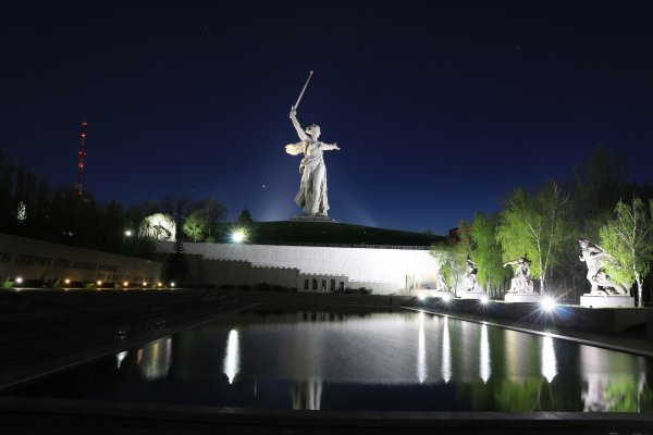 Волгоград Родина мать Мамаев Курган