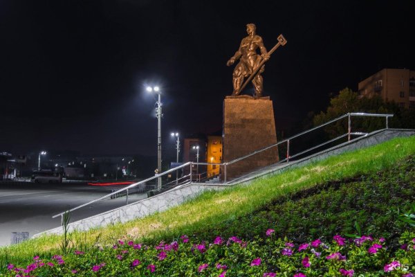 Металлург (памятник, Магнитогорск)