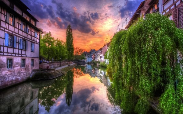 Весна в городе