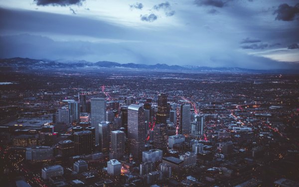 Город в сумерках панорама