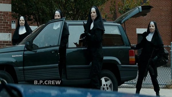 Город воров фильм 2010 маски