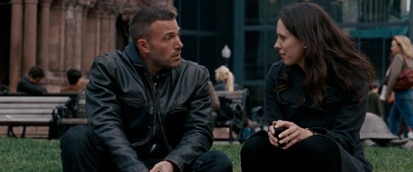 Город воров фильм 2010 Джереми Реннер