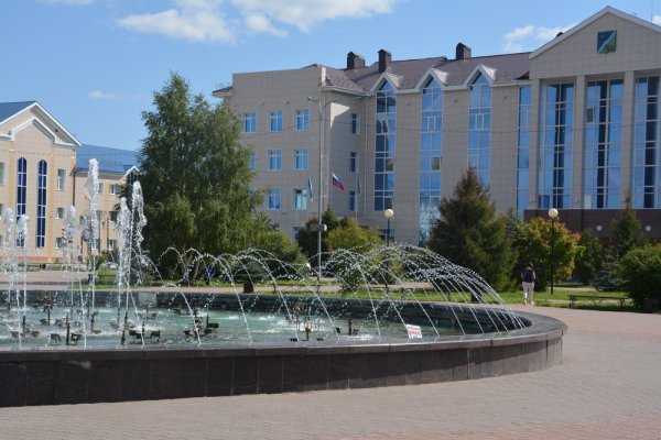 Фонтанная площадь Югорск