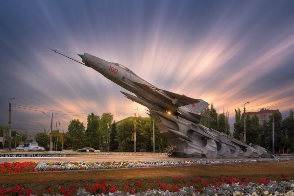 Жуковский самолет памятник миг 21